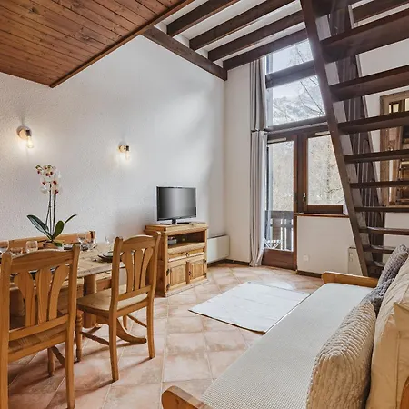 Full Nature Apartment - Quiet Les Praz Retreat Near Flegere Ski Lift - Happy Rentals 샤모니