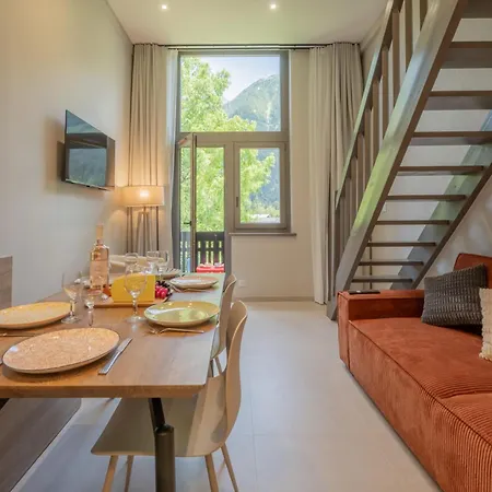 Full Nature - Quiet Les Praz Retreat Near Flegere Lift - Happy 公寓 *